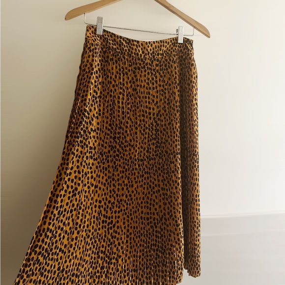 J.Crew Leopard Print Pleated Midi Skirt - Picture 3 of 4